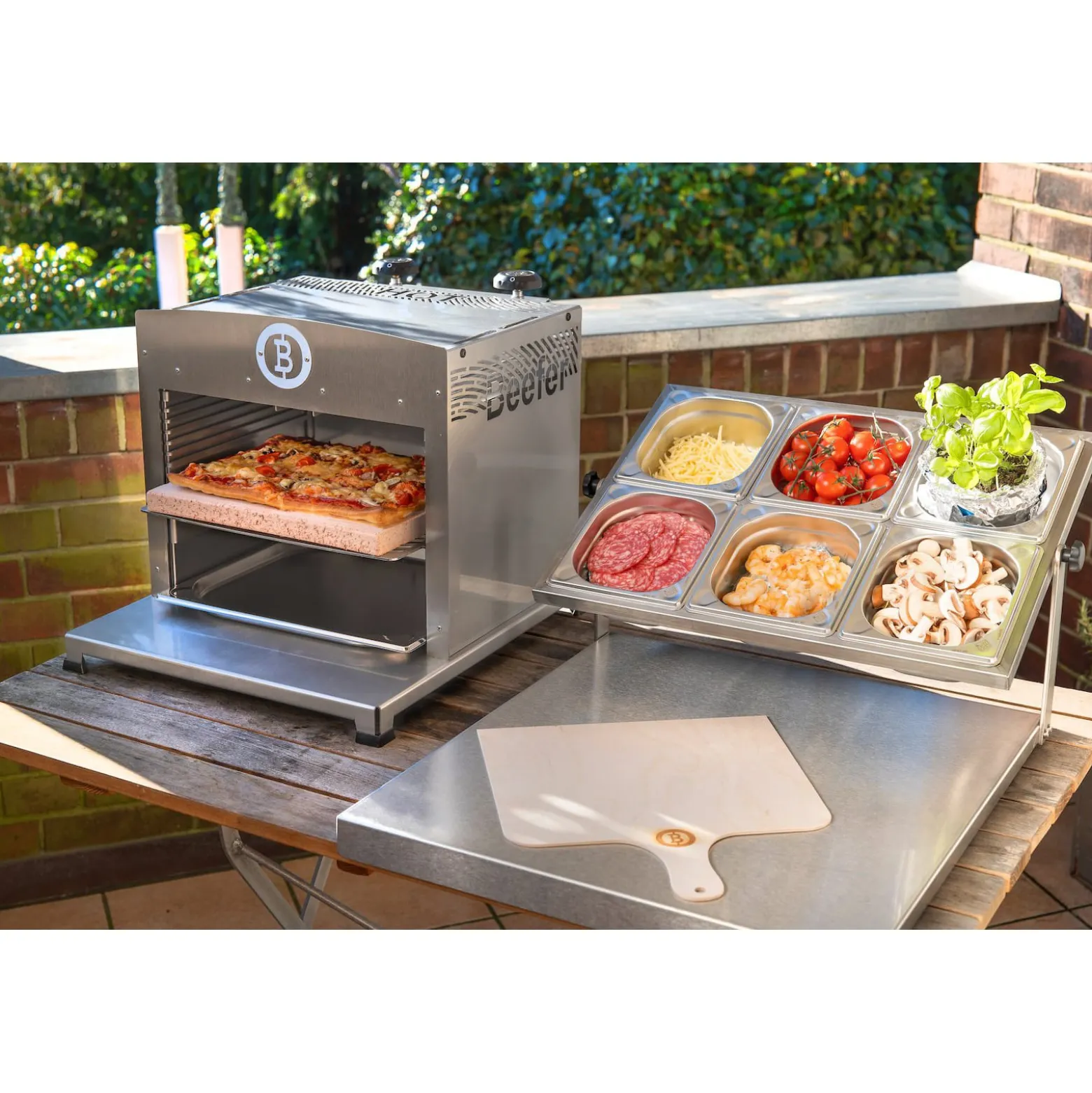 BEEFER Twin Pro DE/AT 50 mbar Propan ohne Trennwand 800°C Oberhitzegrill mit Thermobecher & Thermobehälter im Set - 1130001-Set1