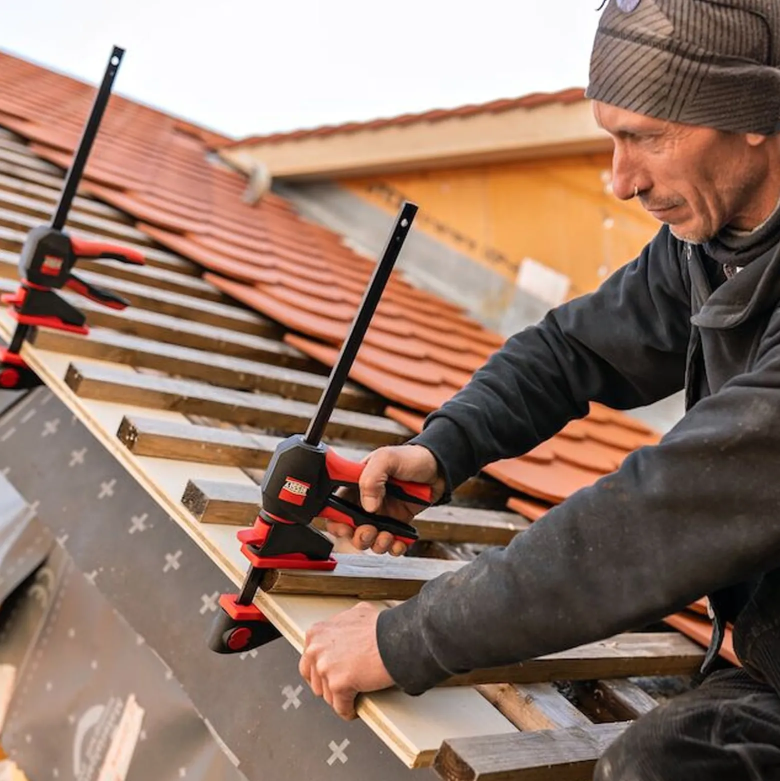 Bessey Einhandzwinge mit drehbarem Griff M - EZ360M-15