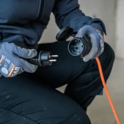 Brennenstuhl BREMAXX Verlängerungskabel IP44 10 m AT-N05V3V3-F 3G1,5 orange - 1169930