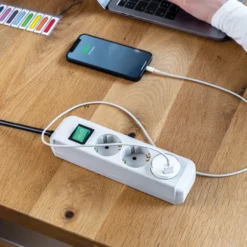 Brennenstuhl USB Steckdosenadapter 2,4A weiß - 1508110