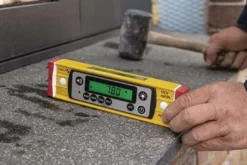 Elektronikwasserwaage TECH 196 DL 81cm Alu.gelb ± 0,5 mm/m ± 0,5 mm/m STABILA