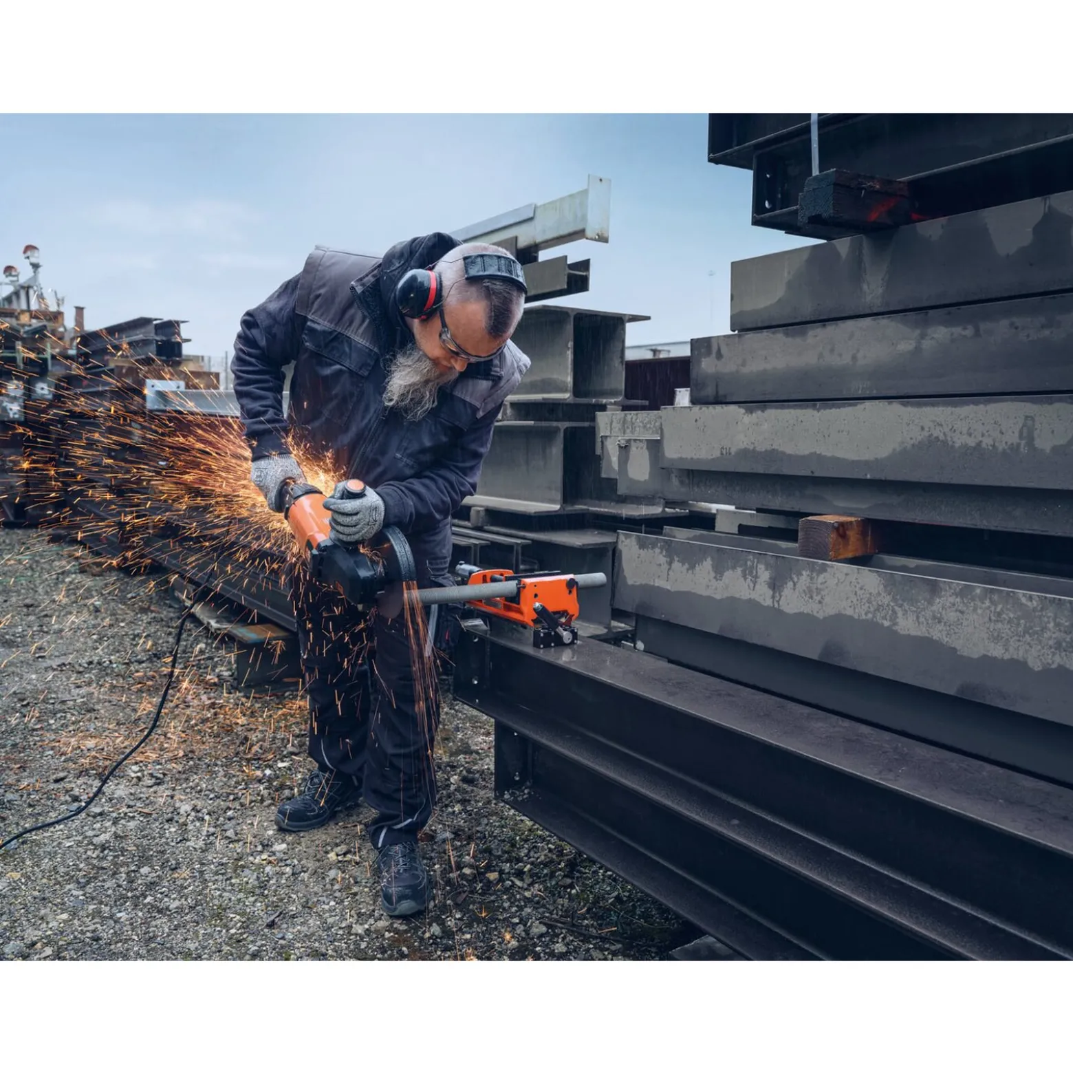 Fein Winkelschleifer AlphaGrind LG 24-230 D Pro mit 2.400 W / Ø 230 mm - 72251660000