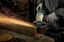 Fiberscheibe CS 561 D.125mm K.320 f.HO/Metall Korund KLINGSPOR
