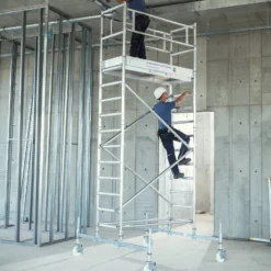 Günzburger Steigtechnik Rollgerüst 0,75 x 1,8 mPlattformhöhe 2,35 m - 170235