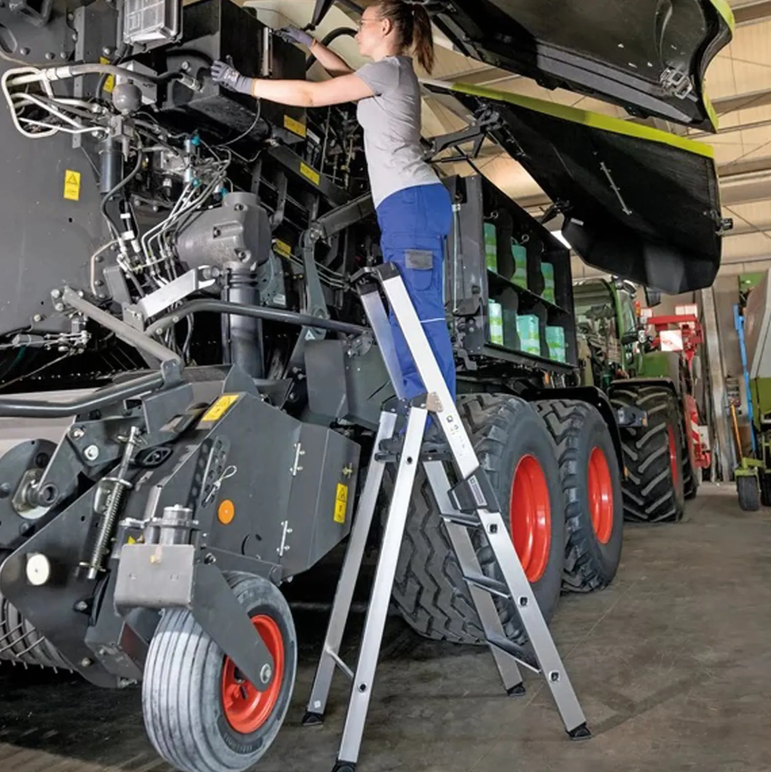 Günzburger Steigtechnik Stufen-Stehleiter einseitig begehbar mit clip-step relax 3 Stufen - 042103
