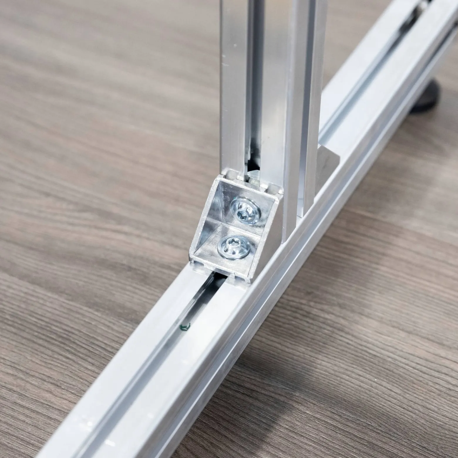 Günzburger Steigtechnik Trennwand aus Plexiglas Höhe 1.145 mm - 070606