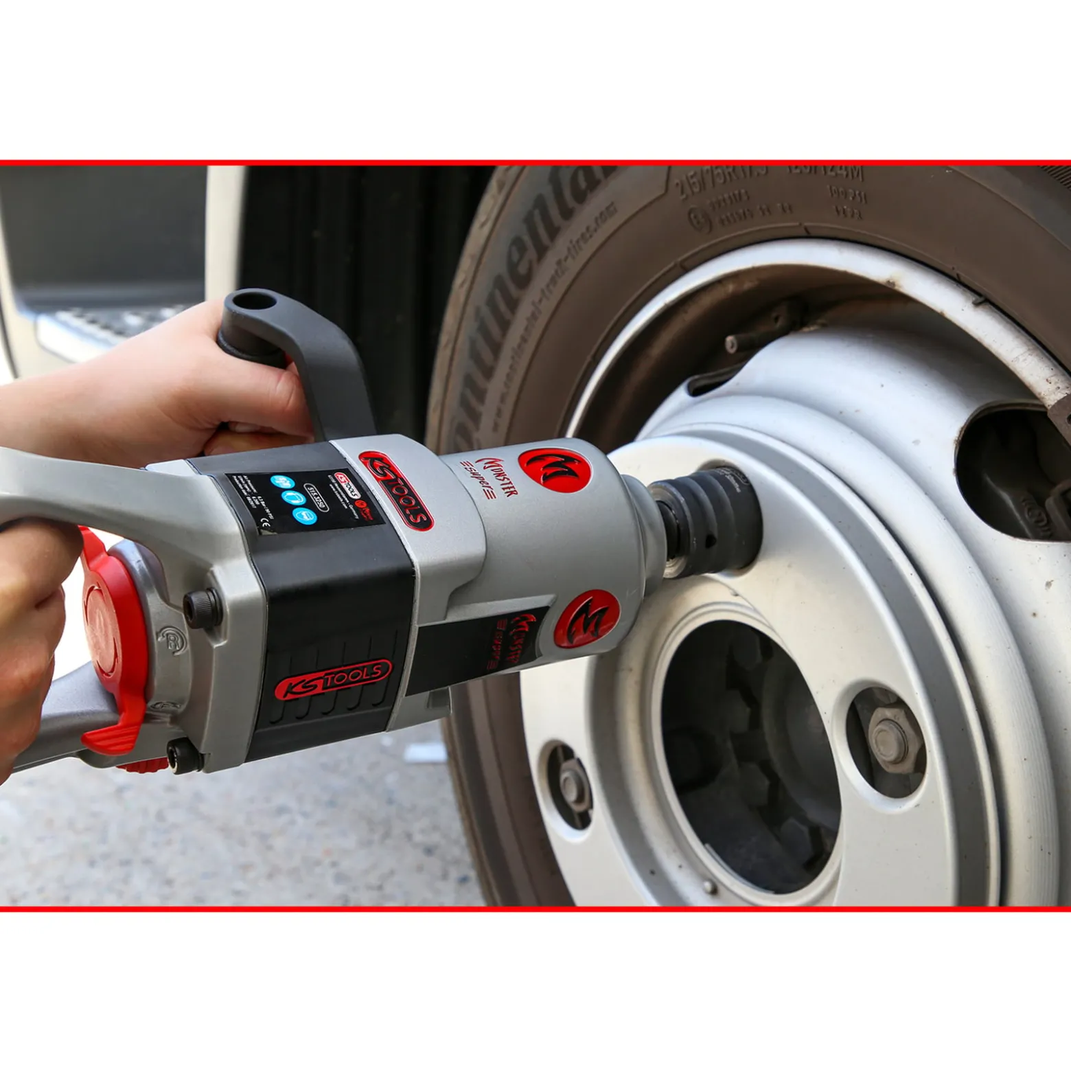 KS TOOLS 1" superMONSTER Hochleistungs-Druckluft-Schlagschrauber 3.405 Nm - 515.3270