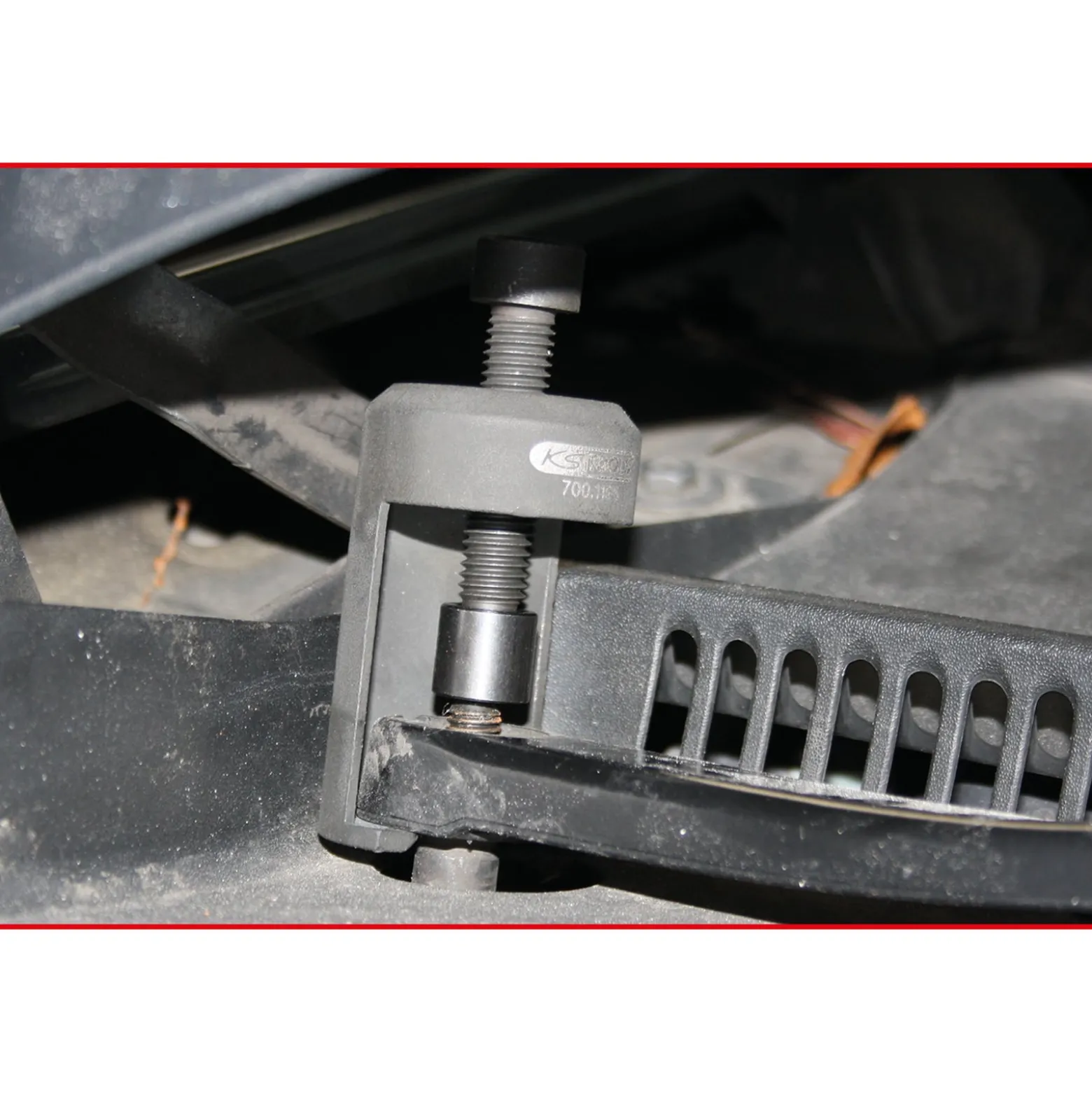 KS TOOLS Universal-Wischarm-Abzieher 23,5 mm - 700.1198