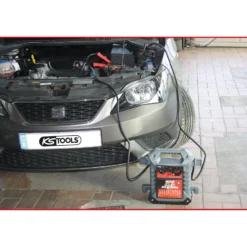 KS TOOLS 12 V + 24 V Batterie-Booster mobiles Starthilfegerät 1.400 A - 550.1720