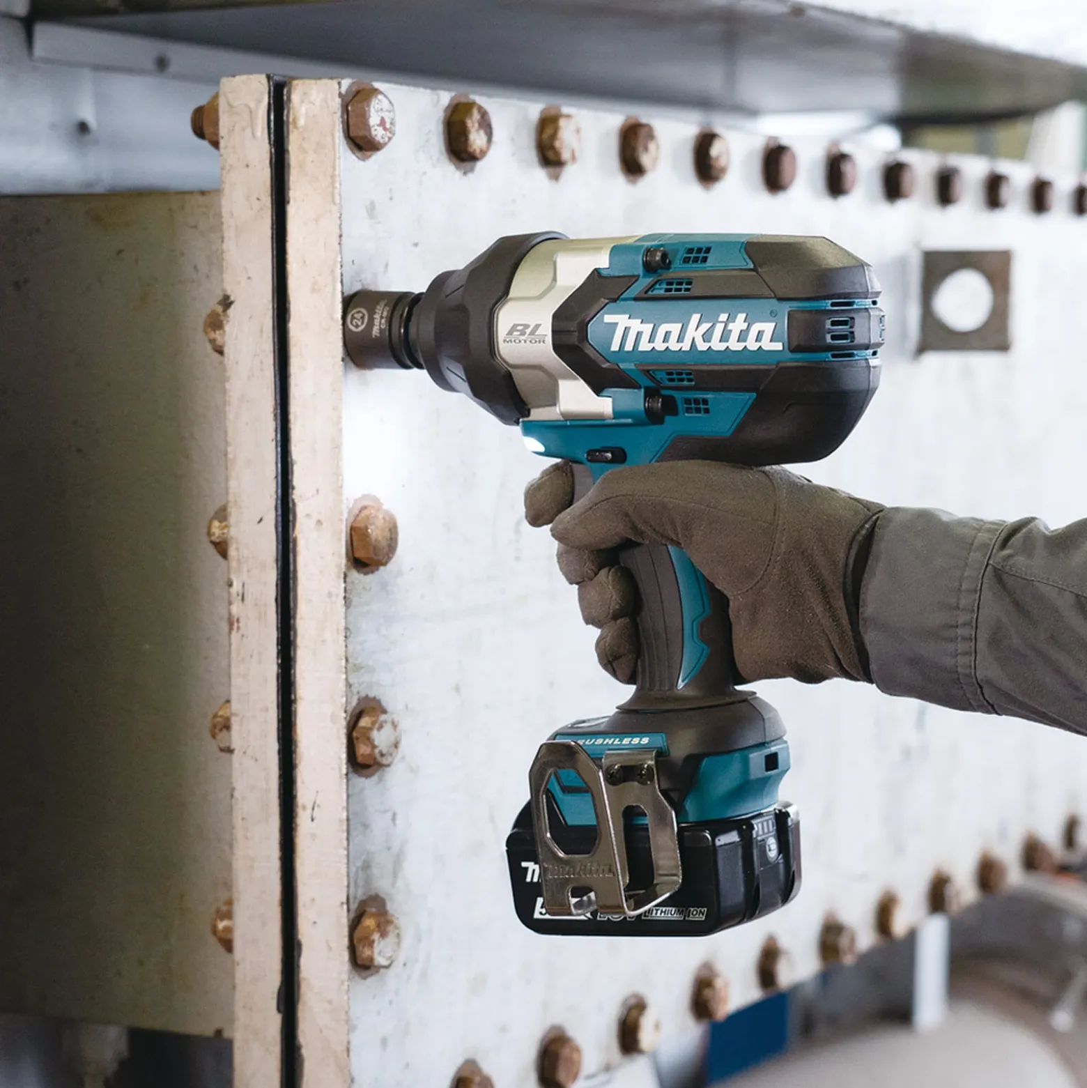 Makita Akku-Schlagschrauber 18V Solo - DTW1004Z