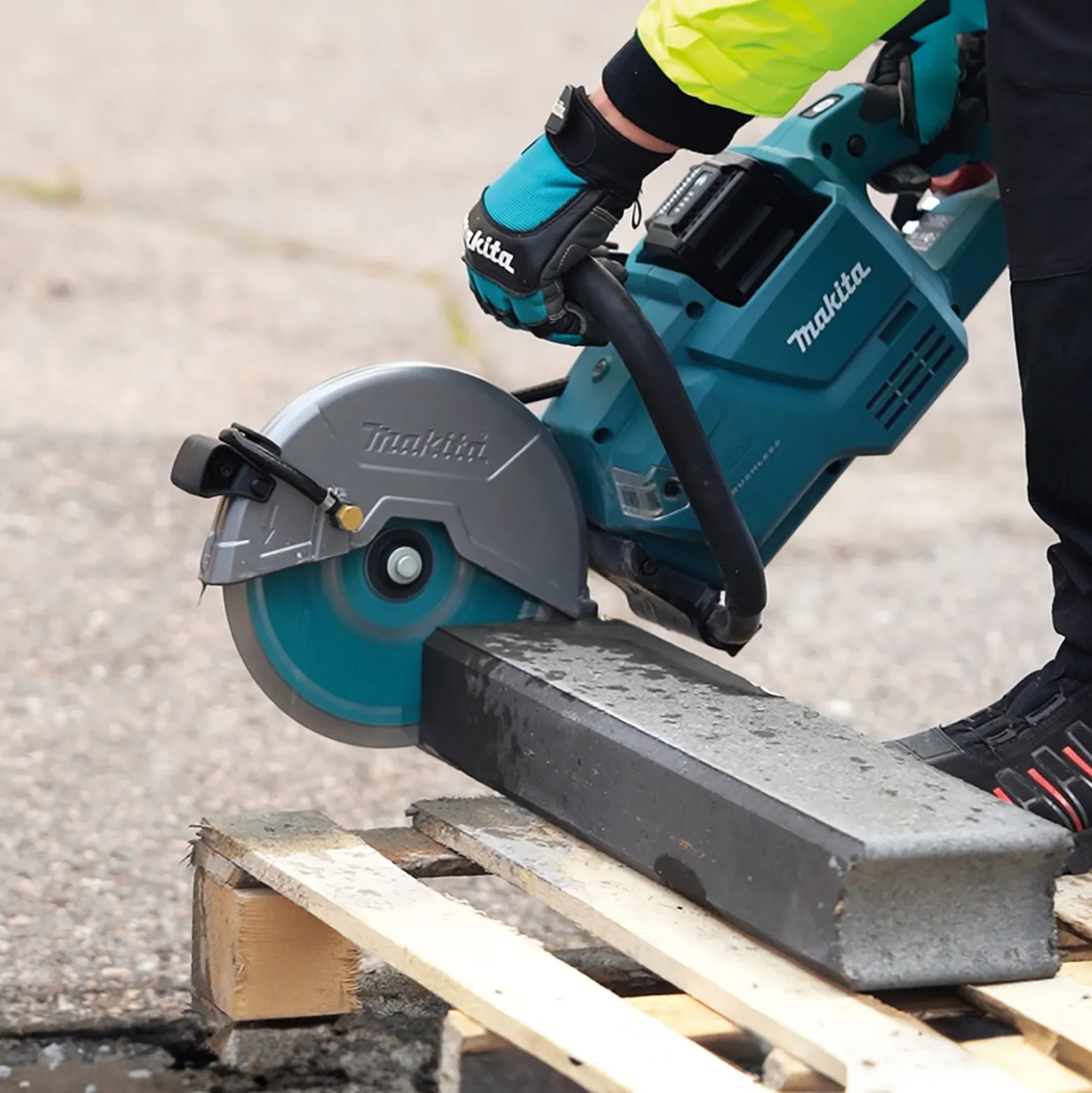 Makita CE003GZ02 Akku-Trennschleifer 40V max. Solo