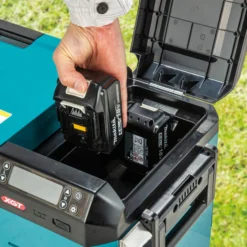 Makita CW004GZ Akku-Kompressor-Kühl- und Wärmebox 40 V max. 29 Liter Solo