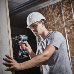 Makita DHP489RTJ Akku-Schlagbohrschrauber 18 V / 2x 5,0 Ah Akku + Ladegerät im MAKPAC