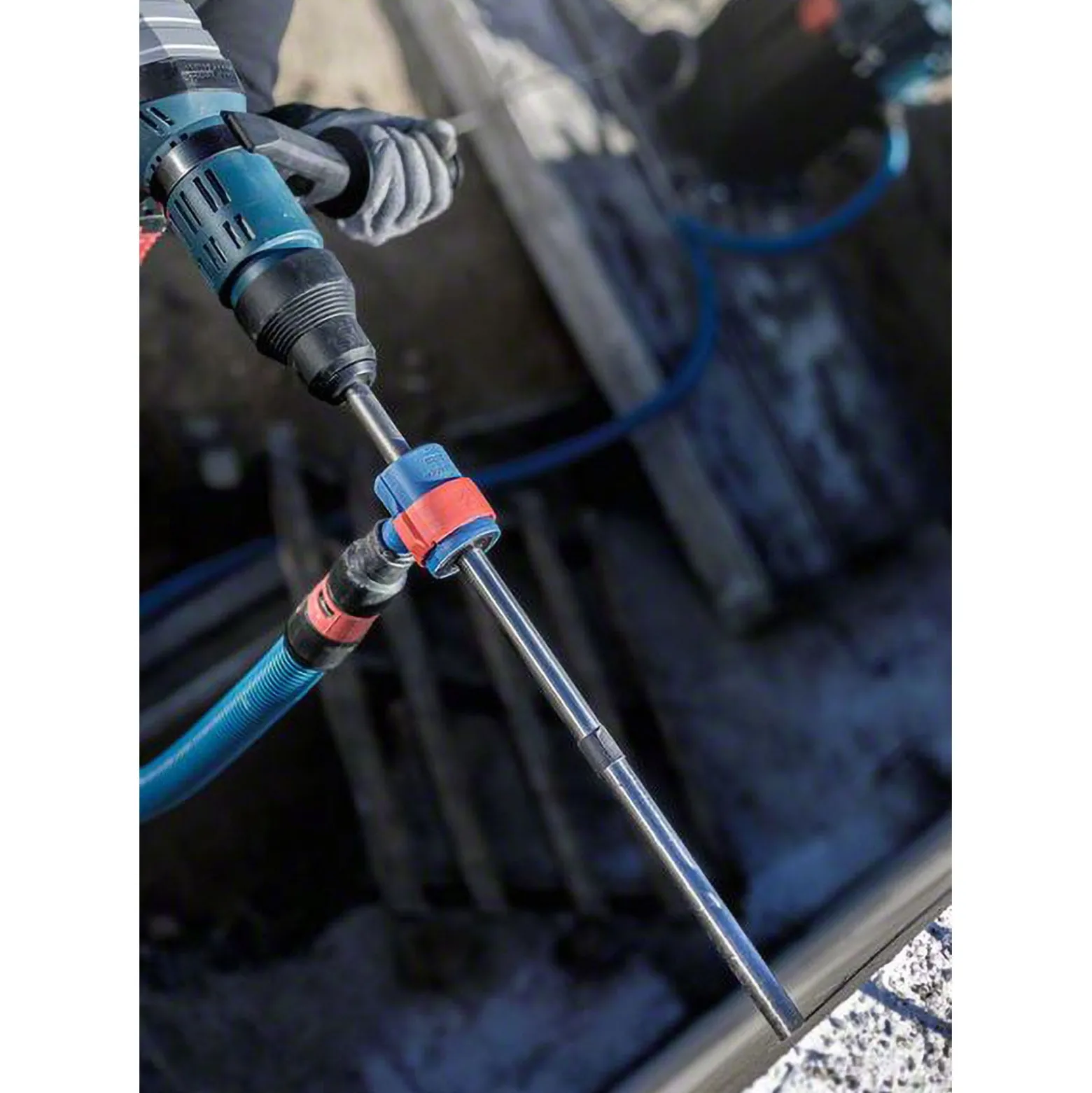 Makita DST221RTJ Akku-Tacker 18 V / 2x 5,0 Ah Akku + Ladegerät im Makpac