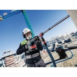 Makita DST221RTJ Akku-Tacker 18 V / 2x 5,0 Ah Akku + Ladegerät im Makpac