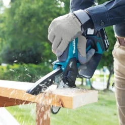 Makita DUC101RT Akku-Astsäge 18V / 1x 5,0 Ah Akku + Ladegerät
