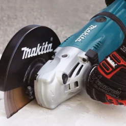 Makita GA9030RF01 Winkelschleifer Ø 230 mm 2.400 W
