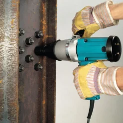 Makita 6906J Schlagschrauber 600 Nm 850 W im MAKPAC