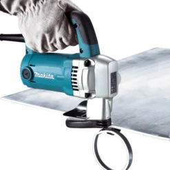 Makita JS3201J Blechschere 3,2 mm 710 W im MAKPAC