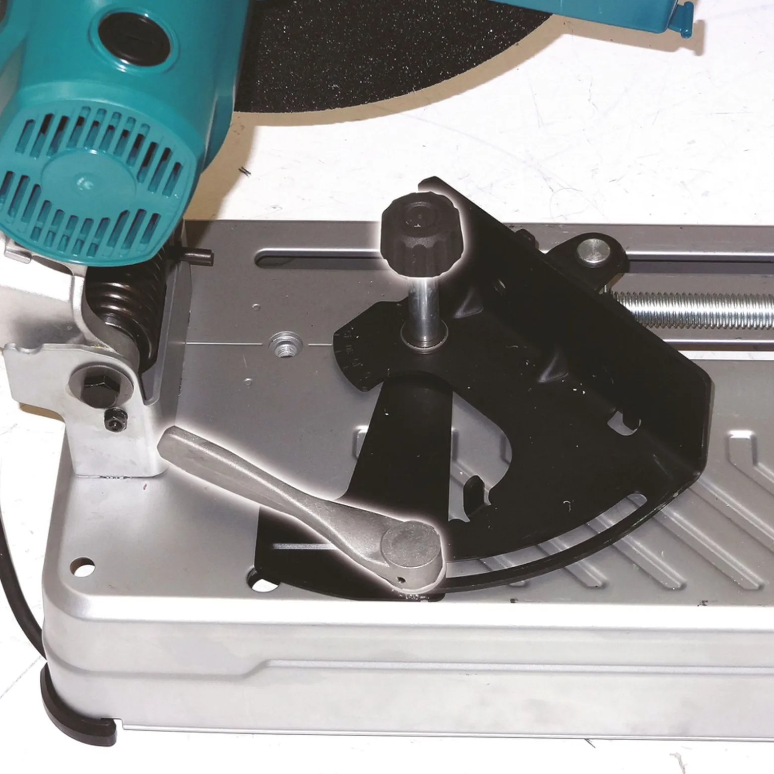 Makita LW1400 Trennschleifmaschine 355 mm 2.200 W