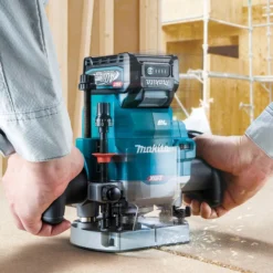 Makita RP001GZ Akku-Oberfräse 40V max. Solo