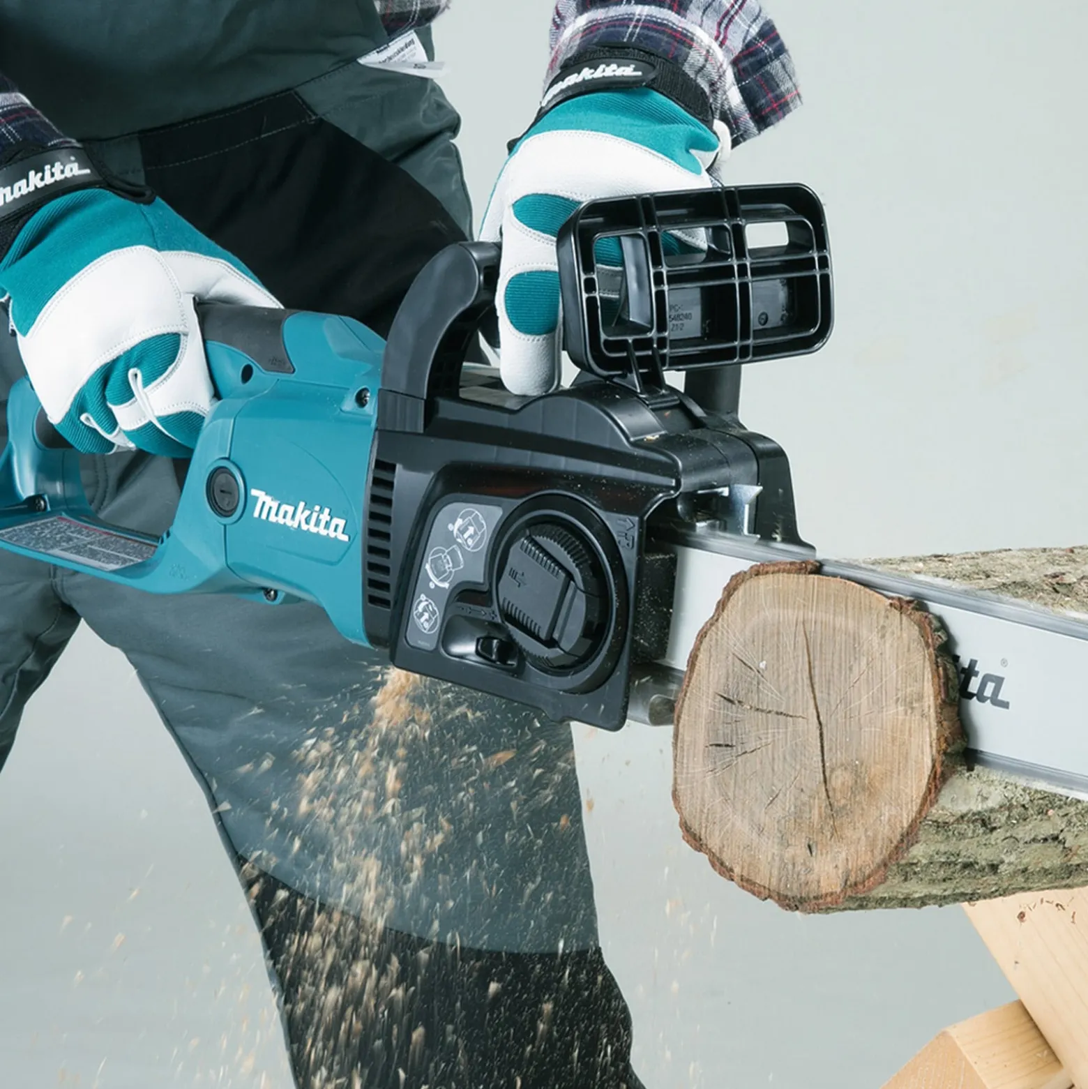Makita UC4051A Elektro-Kettensäge 2.000 W