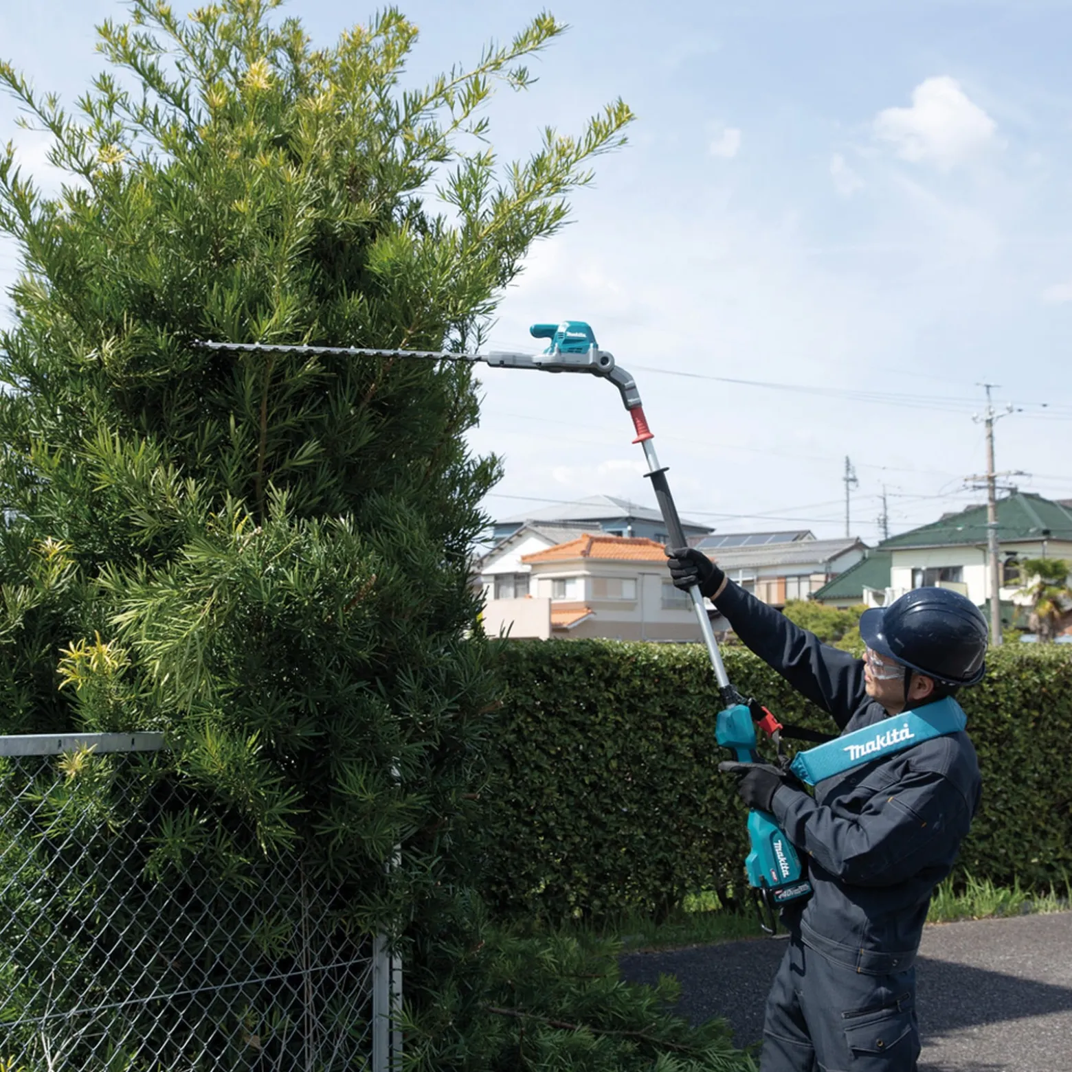 Makita UN001GZ Akku-Heckenschneider 40V max. Solo