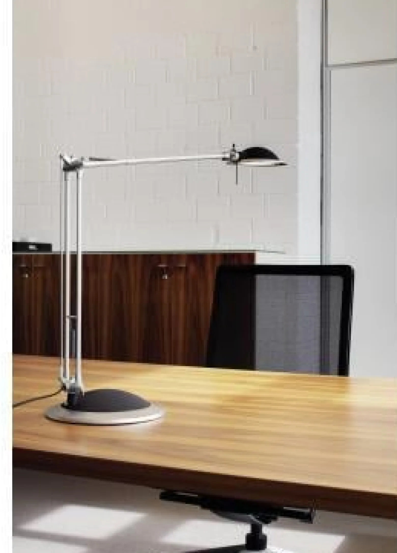 MAUL Tischleuchte MAULbusiness 8204095 LED Standfuß silber