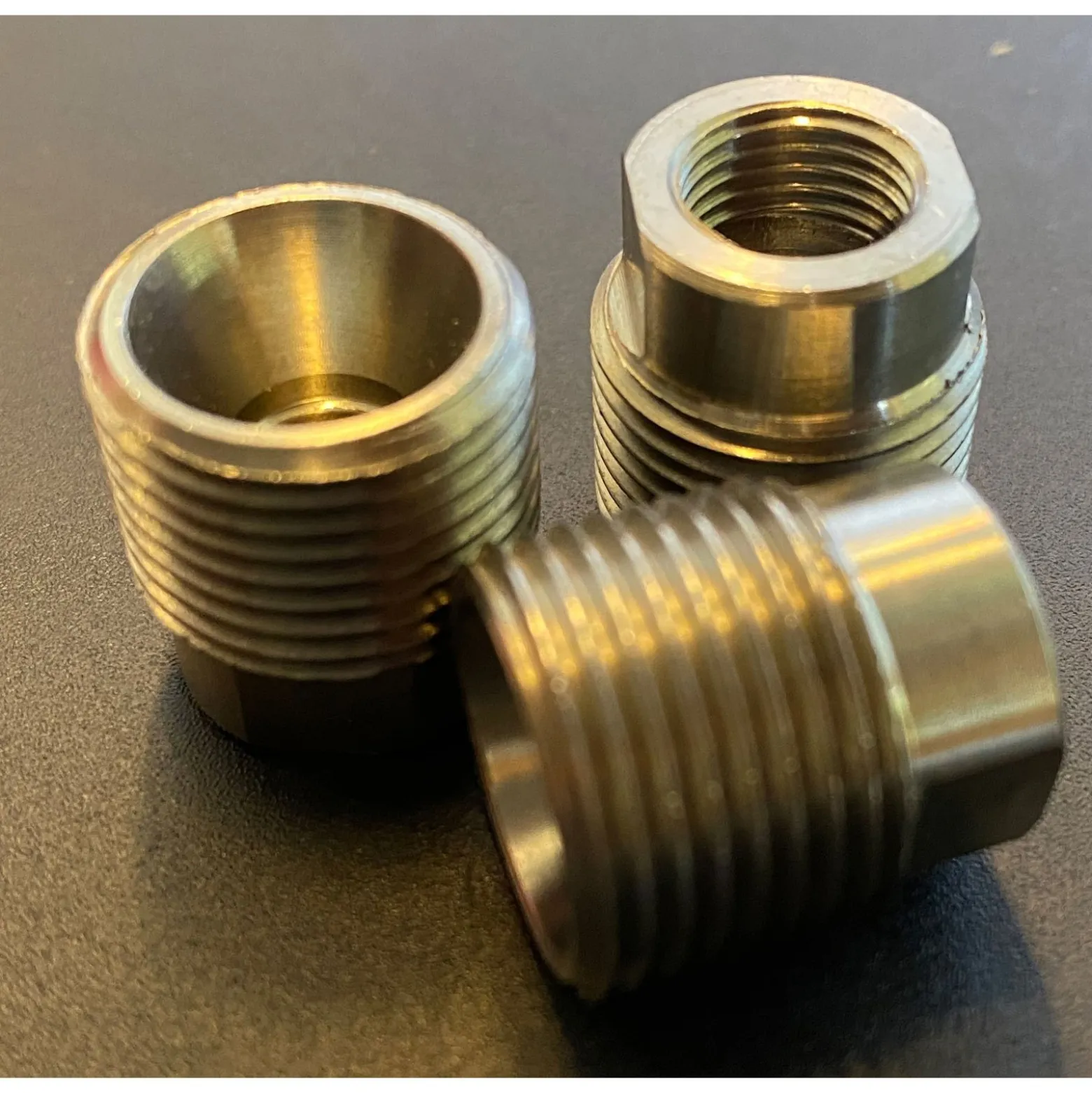 SIEVERT Übergangsnippel M10x1LH auf 3/8"LH - Titanium - 152708